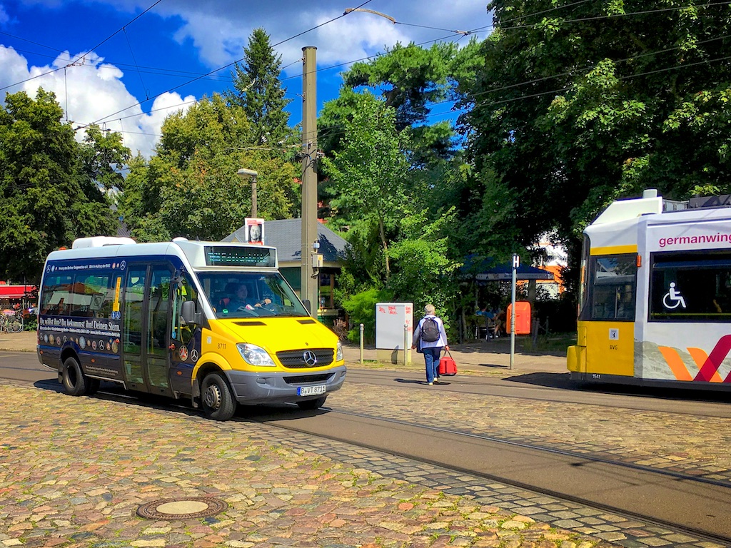 Alt-Schmöckwitz, Bus 168, Tram 68